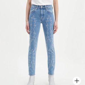 Levi’s 501 Stretch Skinny Embroidered Jeans